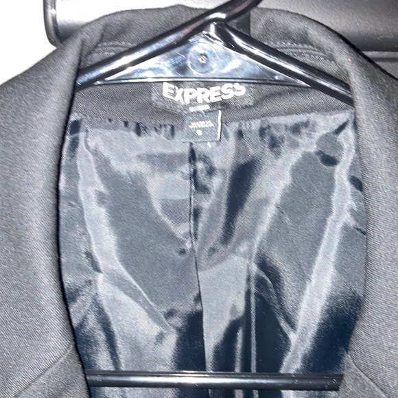 One button women’s blazer - Picture 1 of 6